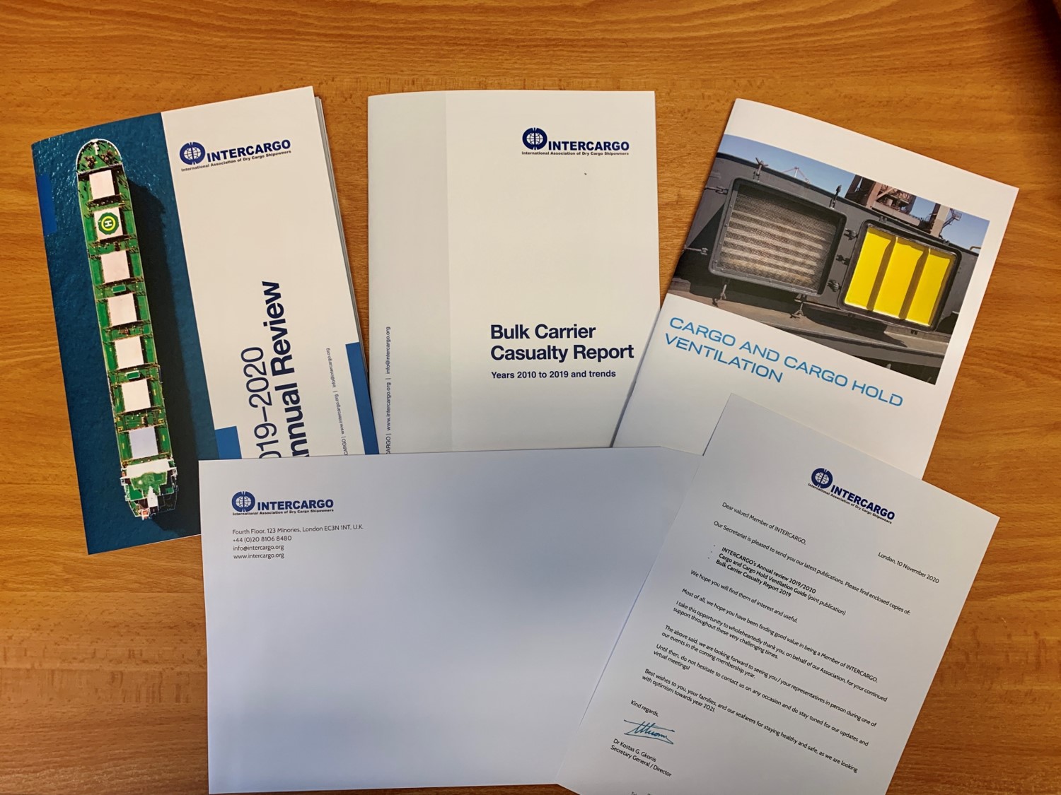 latest INTERCARGO publications in a special package